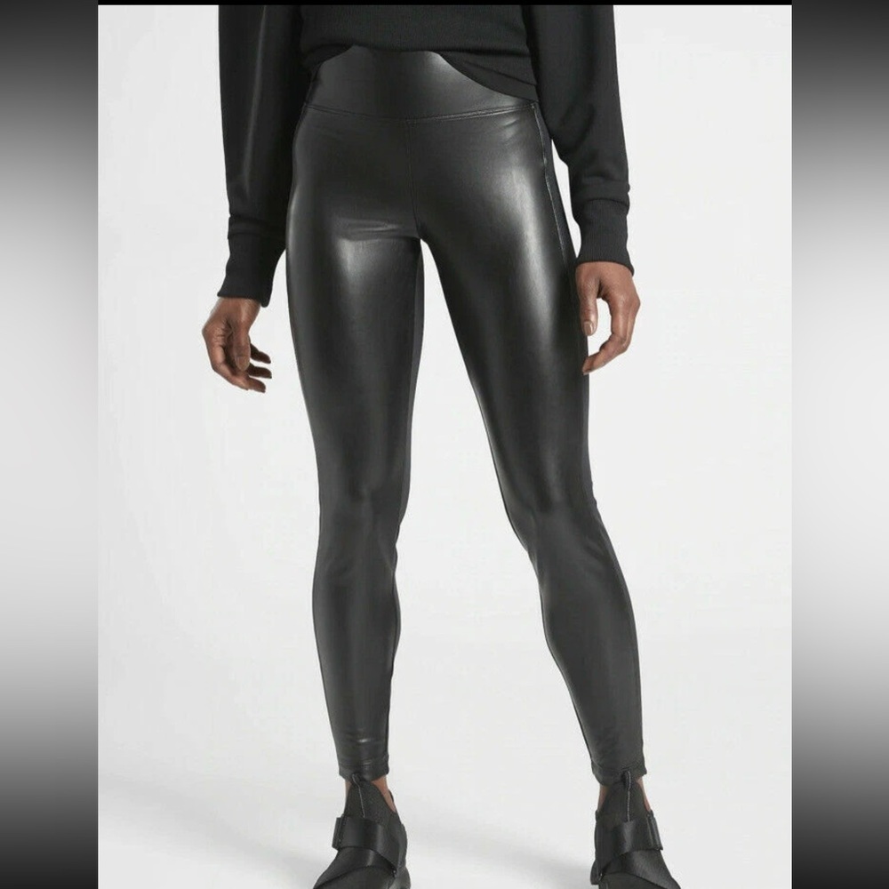 Athleta Delancey shine tight